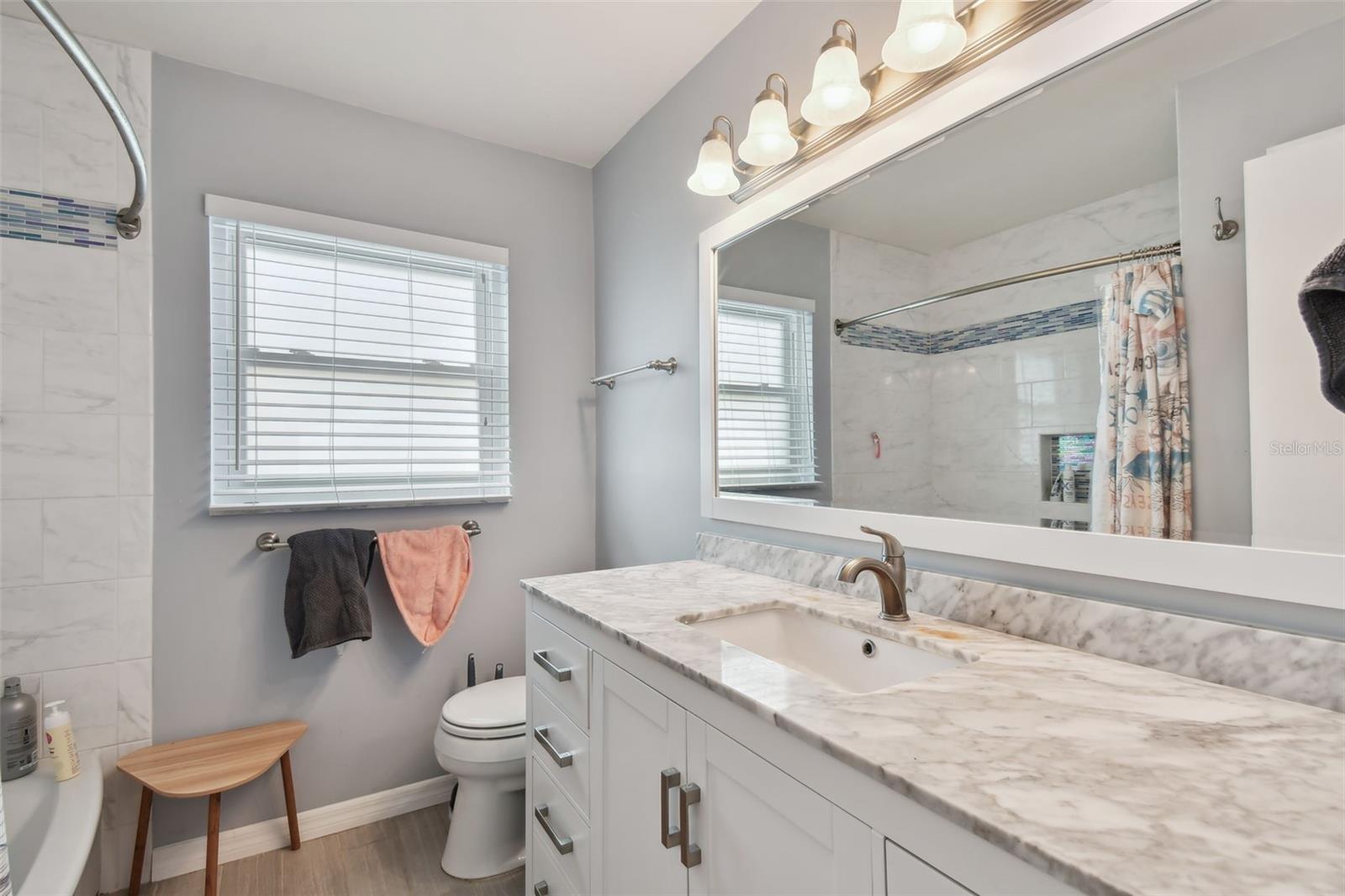 1820 GREENHILL DR, CLEARWATER, FL, 33755