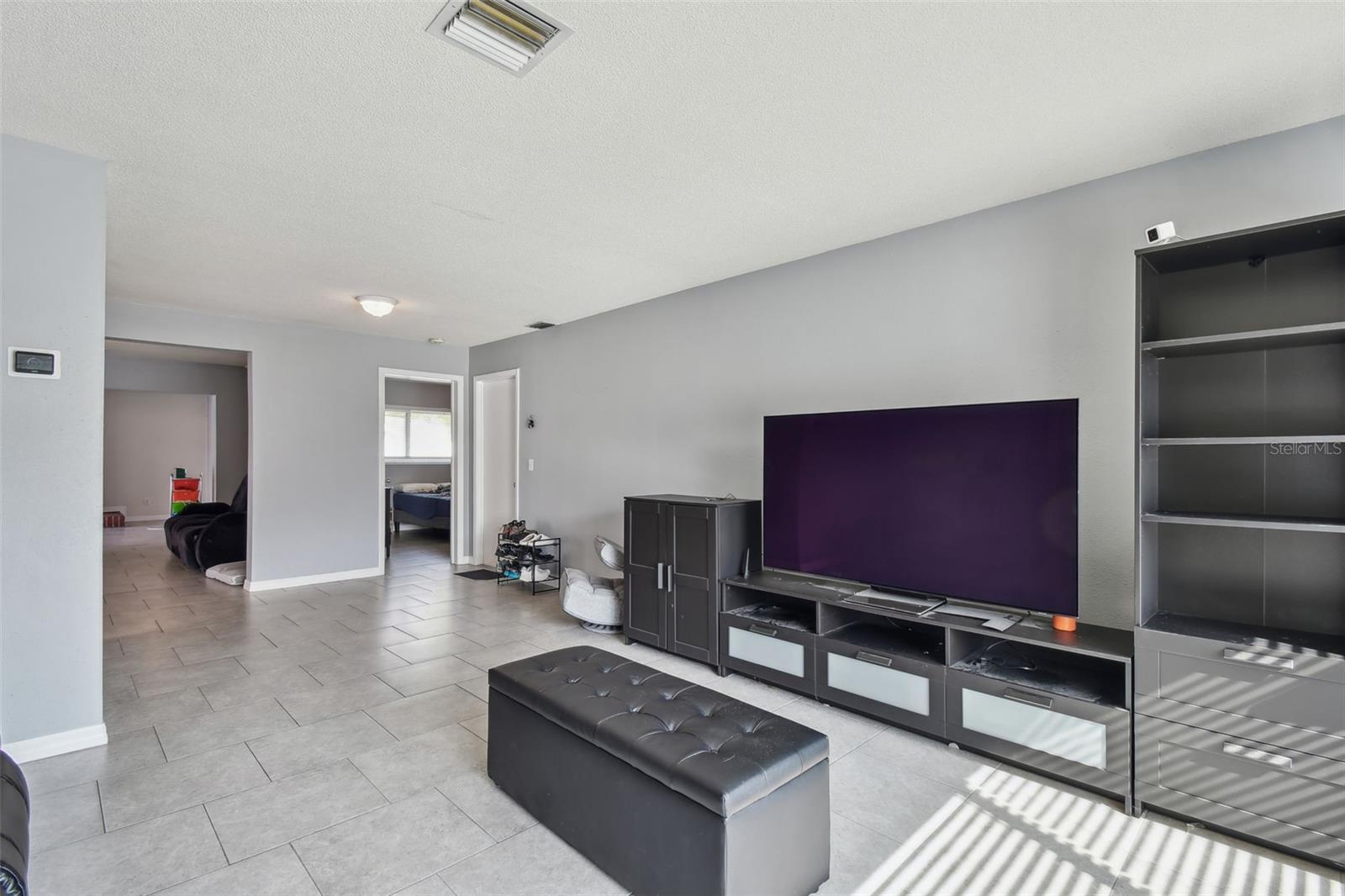 1820 GREENHILL DR, CLEARWATER, FL, 33755