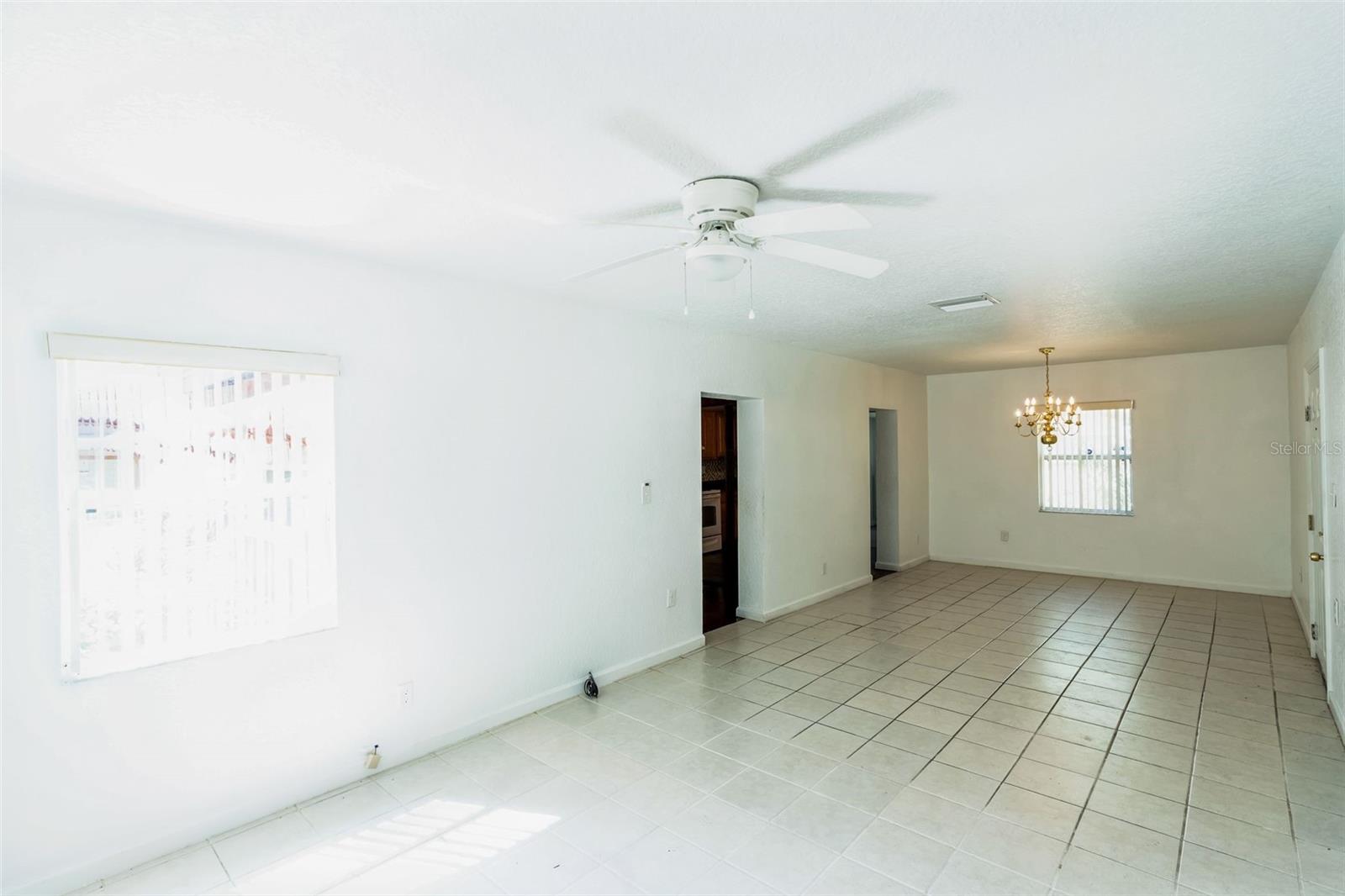 612 KENSINGTON ST, EUSTIS, FL, 32726