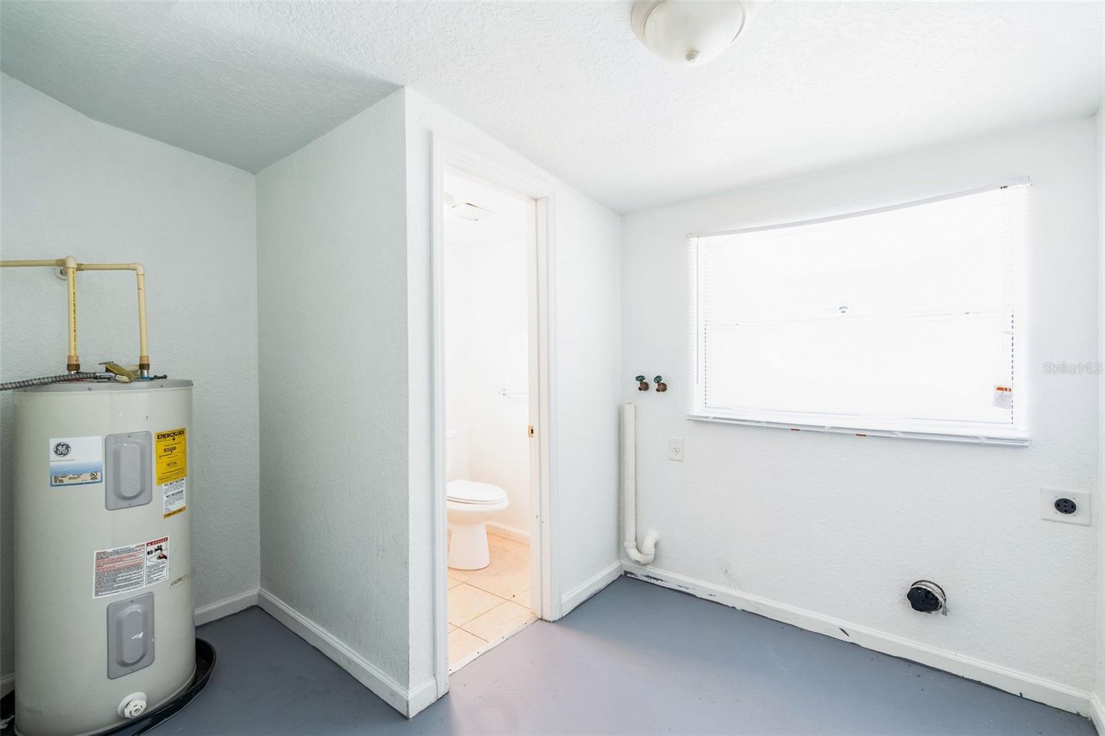 612 KENSINGTON ST, EUSTIS, FL, 32726