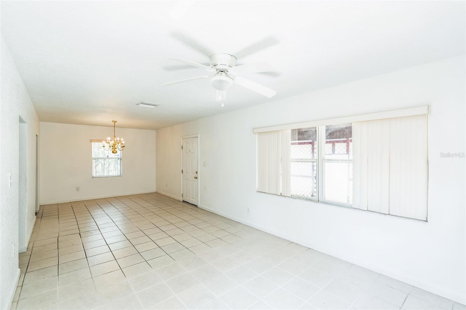 612 KENSINGTON ST, EUSTIS, FL, 32726