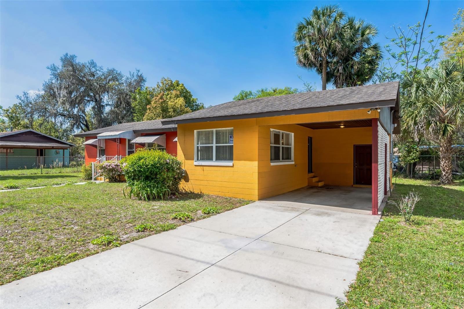 612 KENSINGTON ST, EUSTIS, FL, 32726