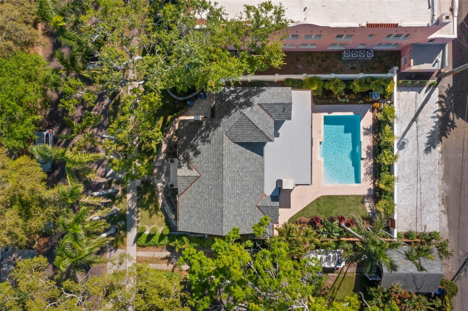 346 16TH AVE NE, ST PETERSBURG, FL, 33704