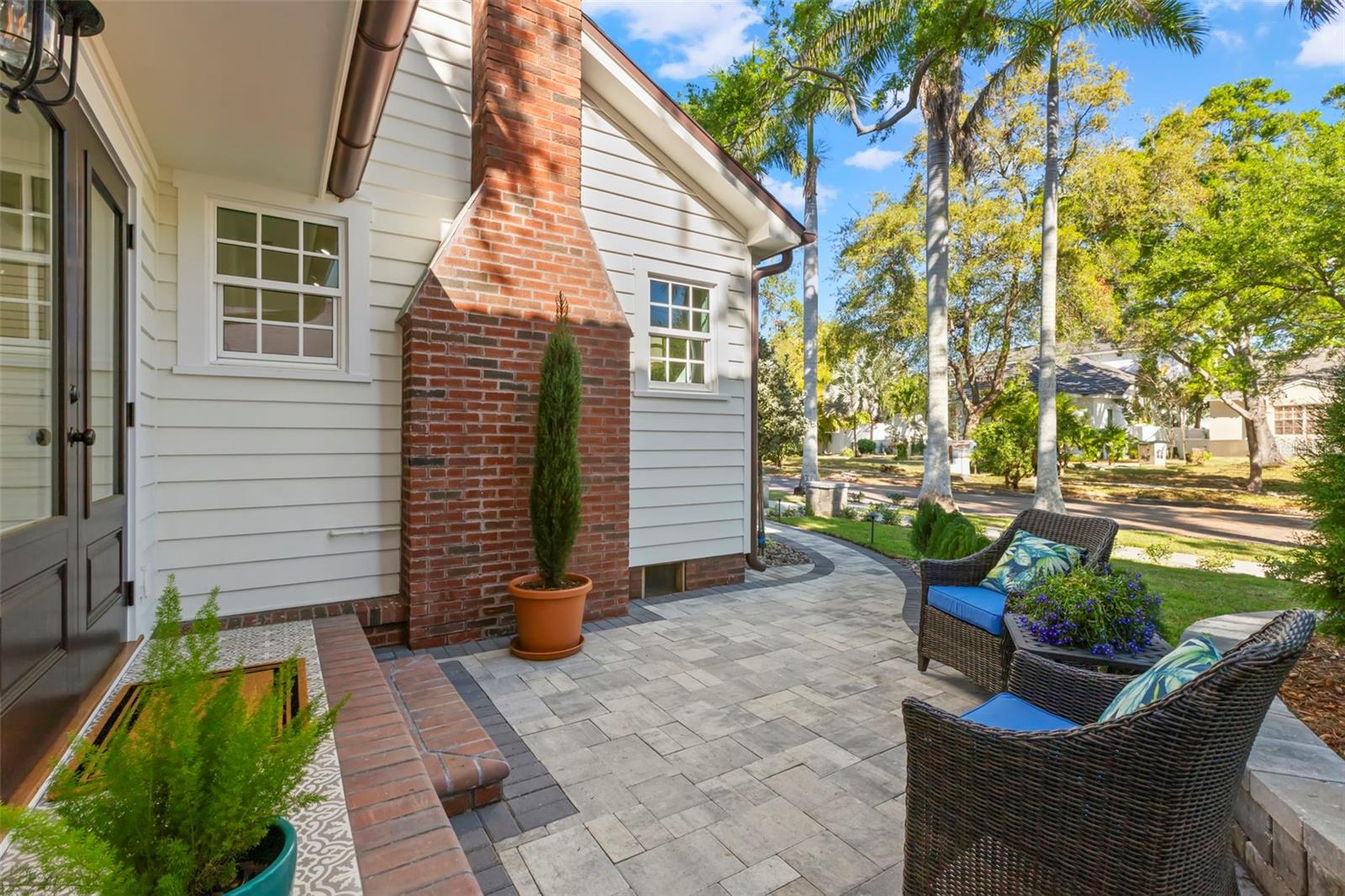 346 16TH AVE NE, ST PETERSBURG, FL, 33704