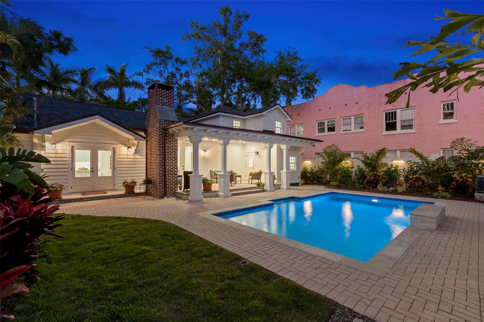 346 16TH AVE NE, ST PETERSBURG, FL, 33704
