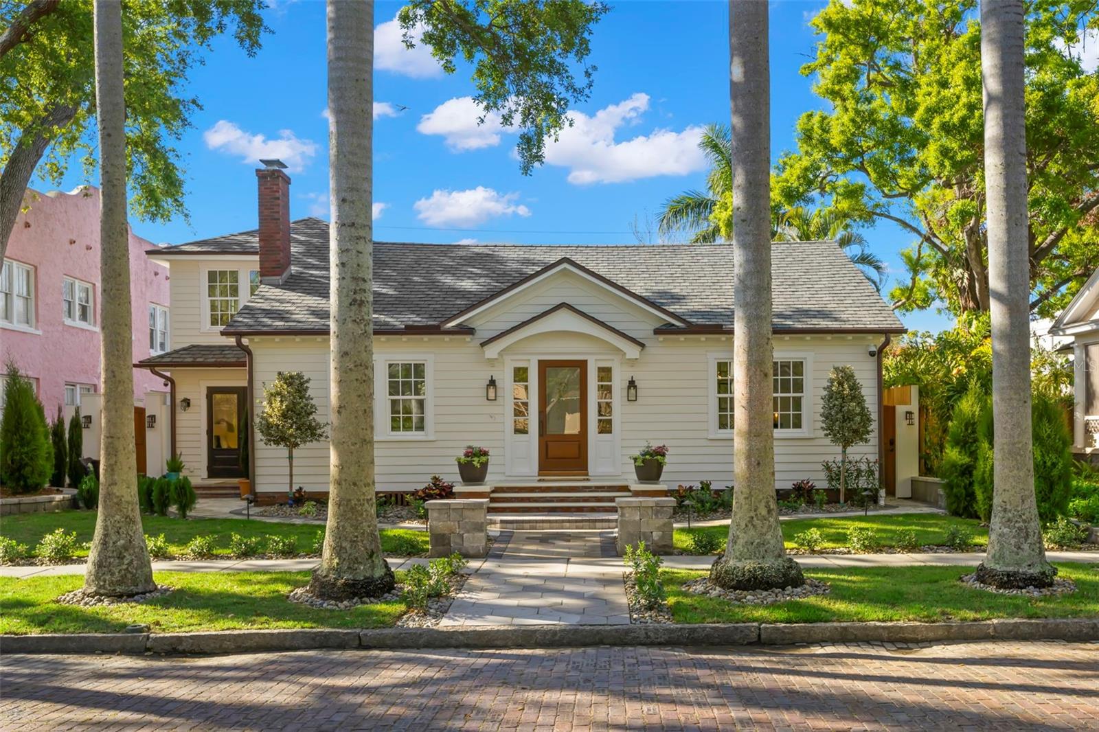 346 16TH AVE NE, ST PETERSBURG, FL, 33704