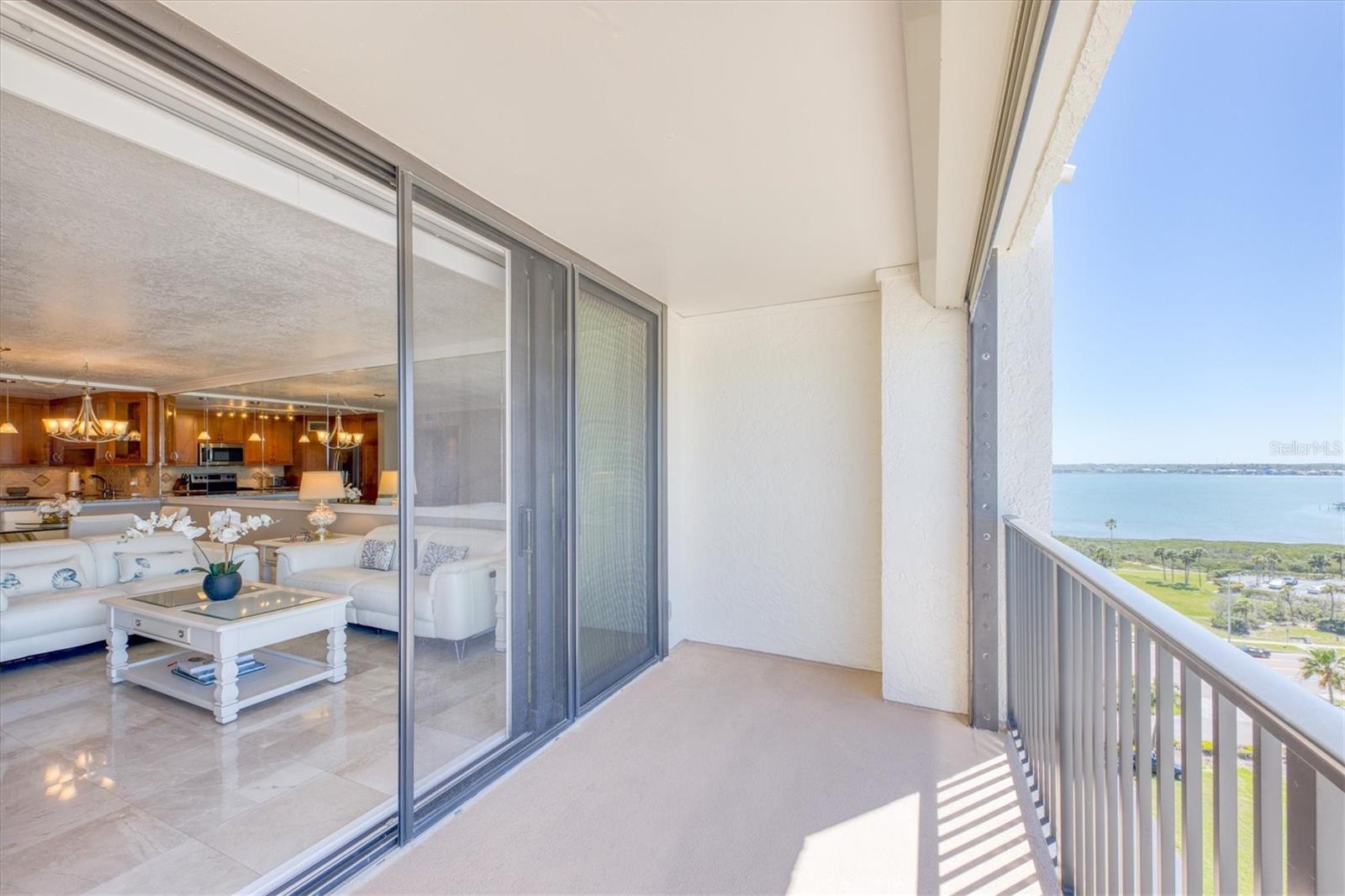 1460 GULF BLVD #1002, CLEARWATER BEACH, FL, 33767