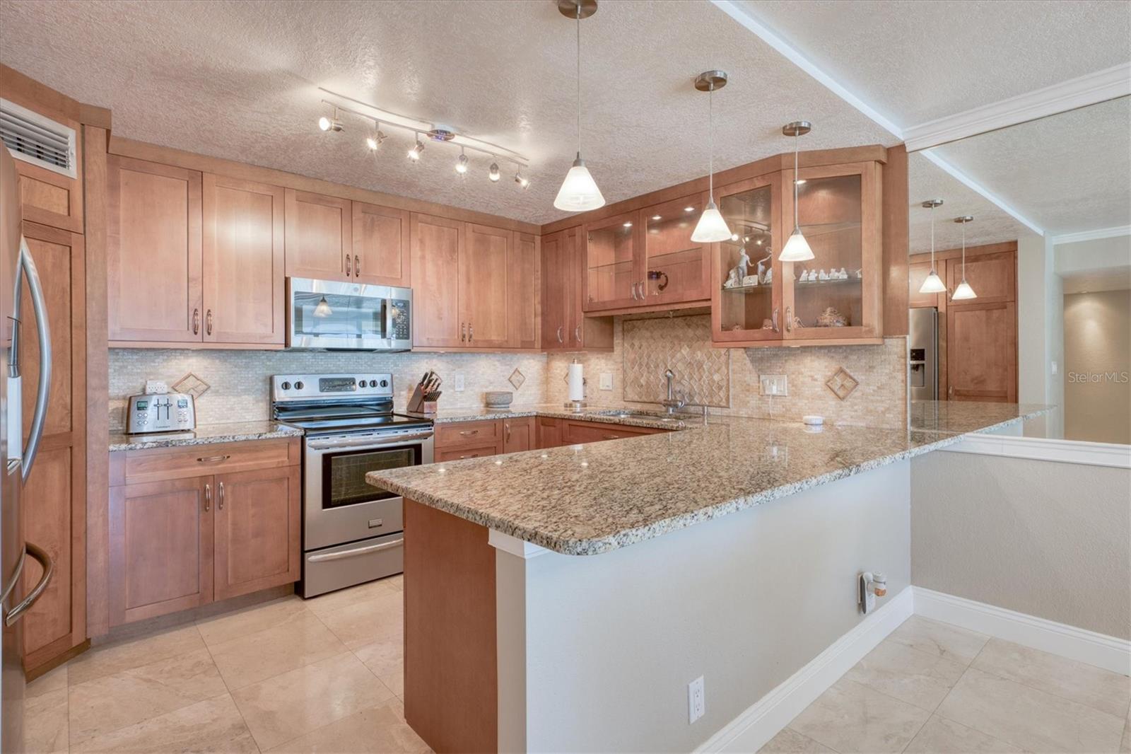 1460 GULF BLVD #1002, CLEARWATER BEACH, FL, 33767