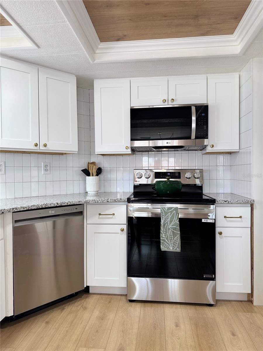 937 NETTUNO DR, VENICE, FL, 34285