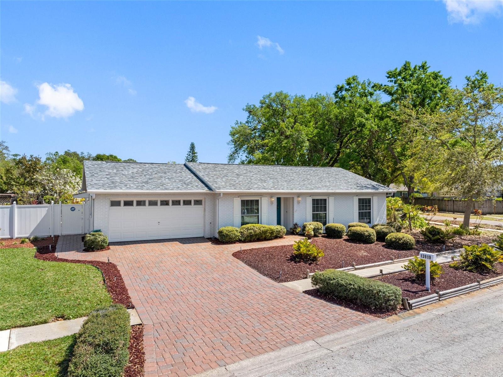 13919 CHERRY CREEK DR, TAMPA, FL, 33618