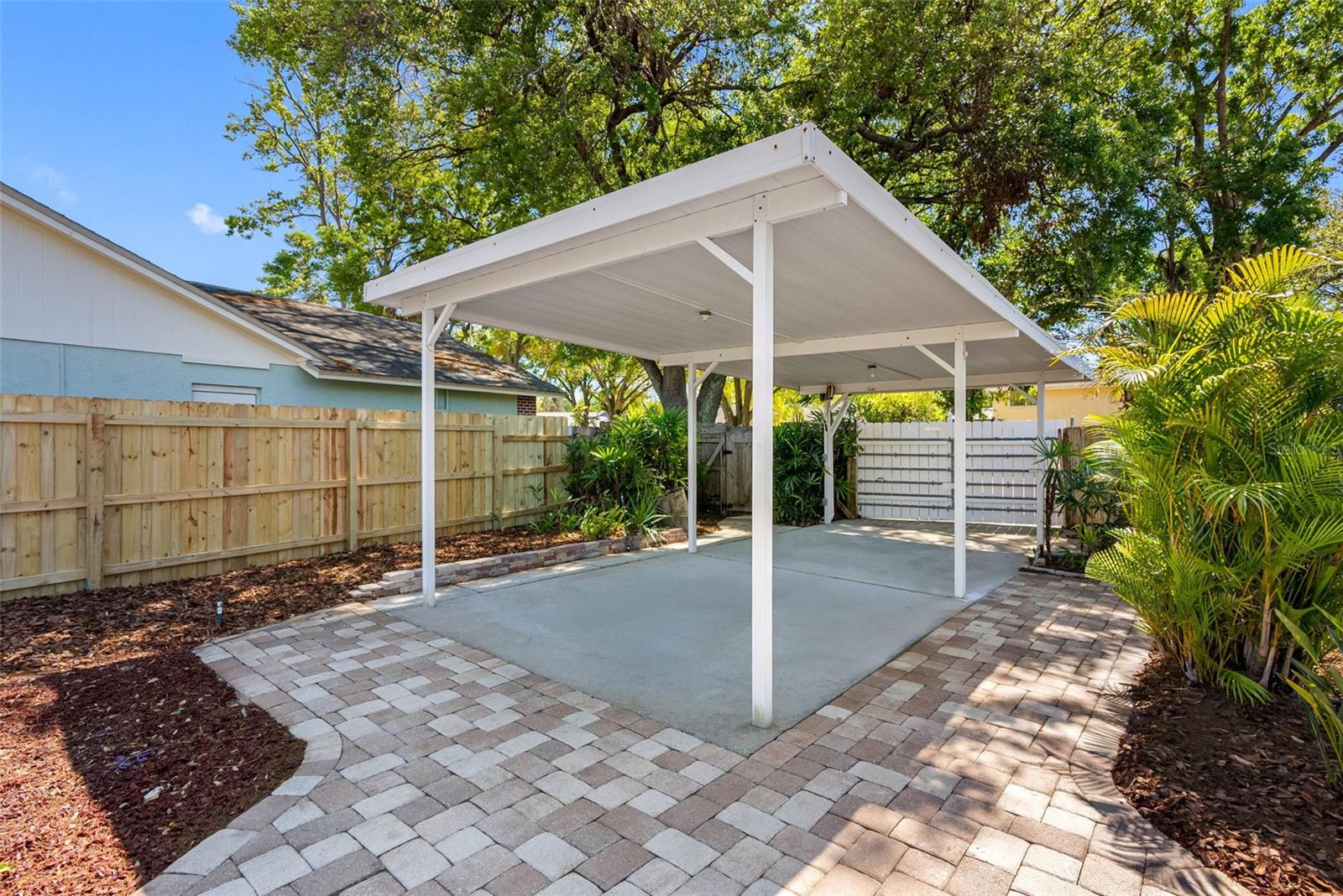 13919 CHERRY CREEK DR, TAMPA, FL, 33618