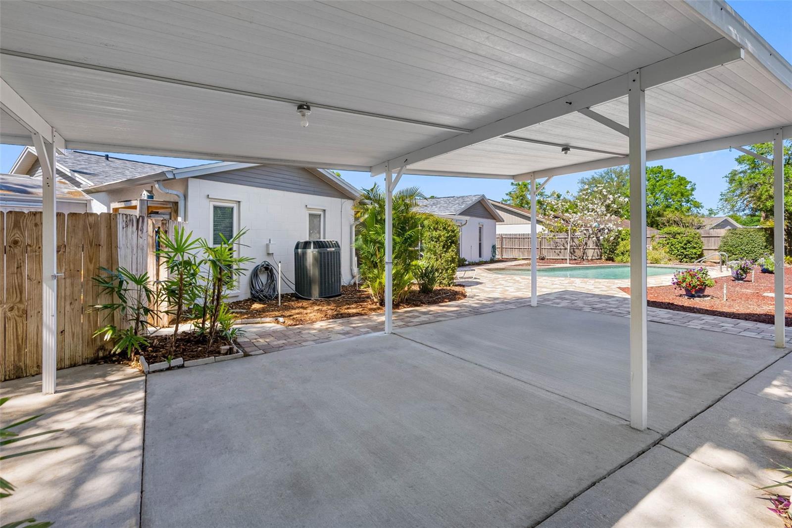 13919 CHERRY CREEK DR, TAMPA, FL, 33618