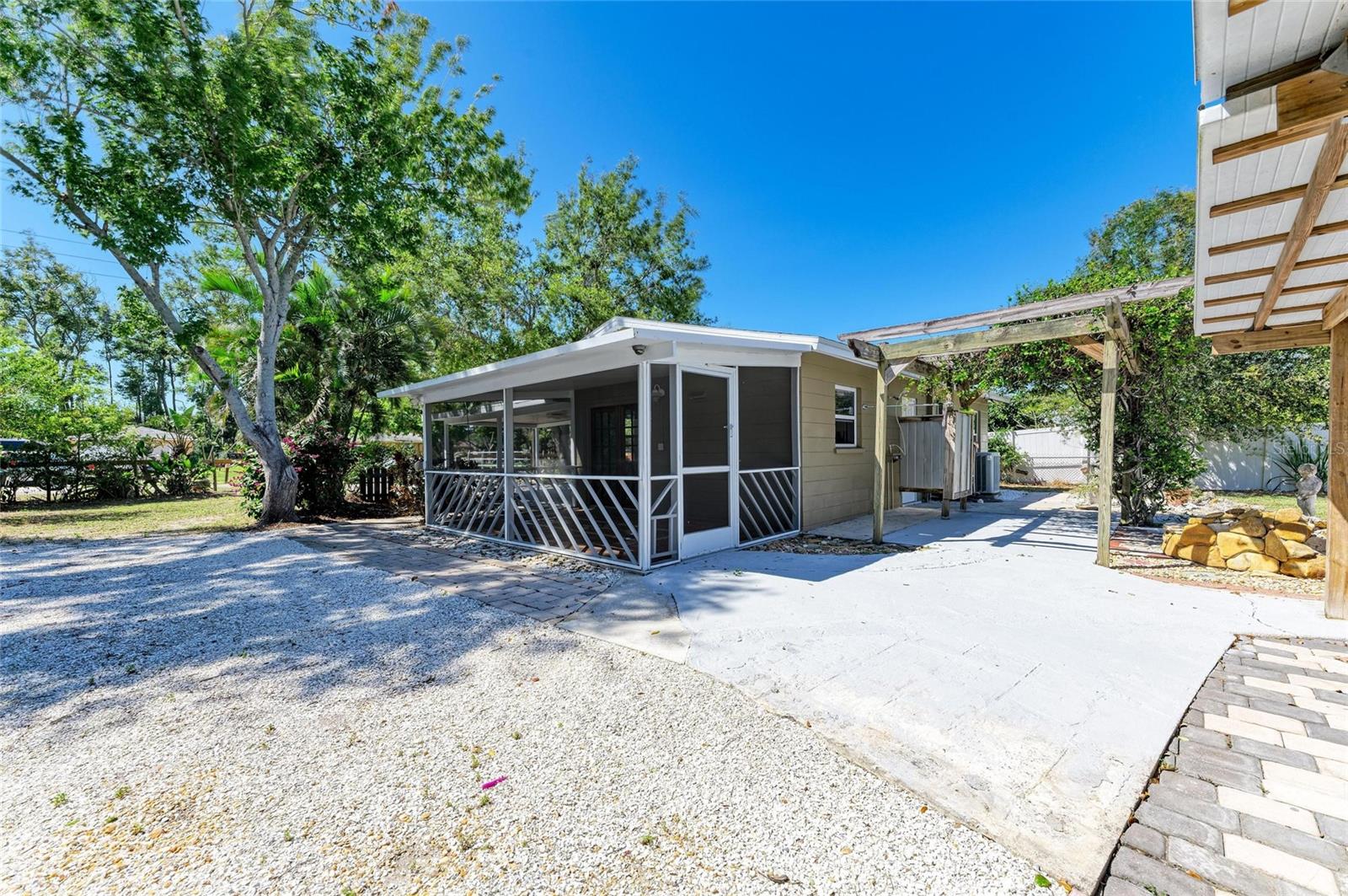 412 RIVER BLVD S, NOKOMIS, FL, 34275