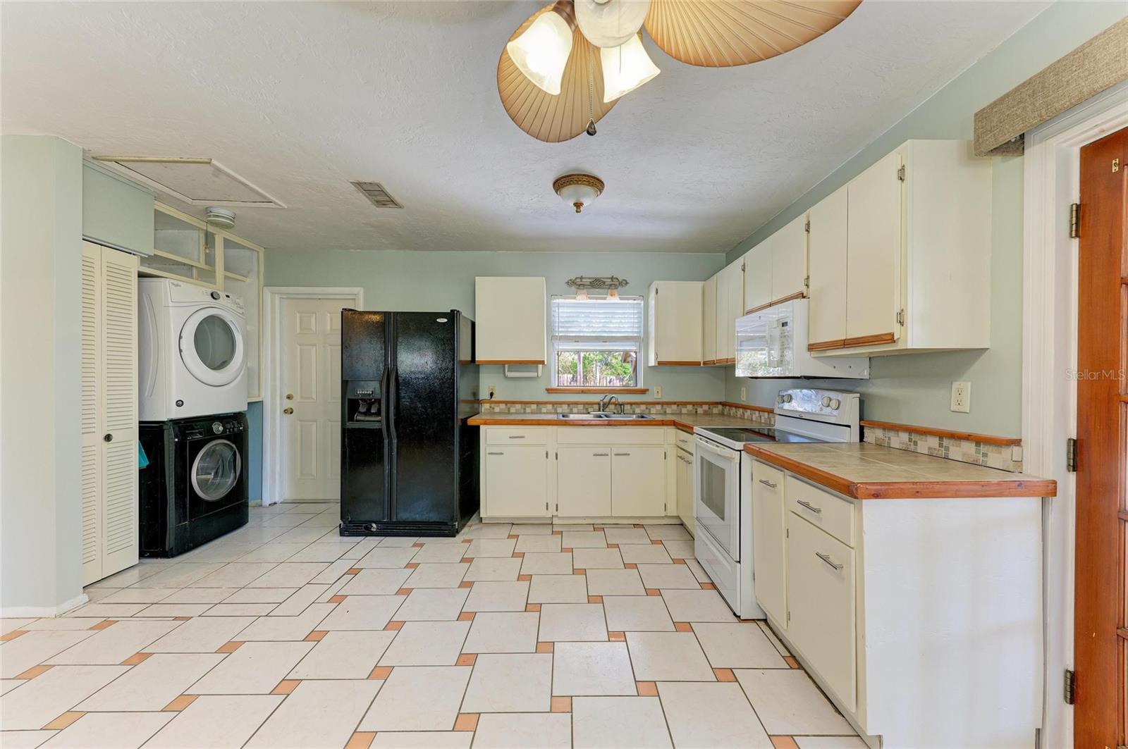 412 RIVER BLVD S, NOKOMIS, FL, 34275