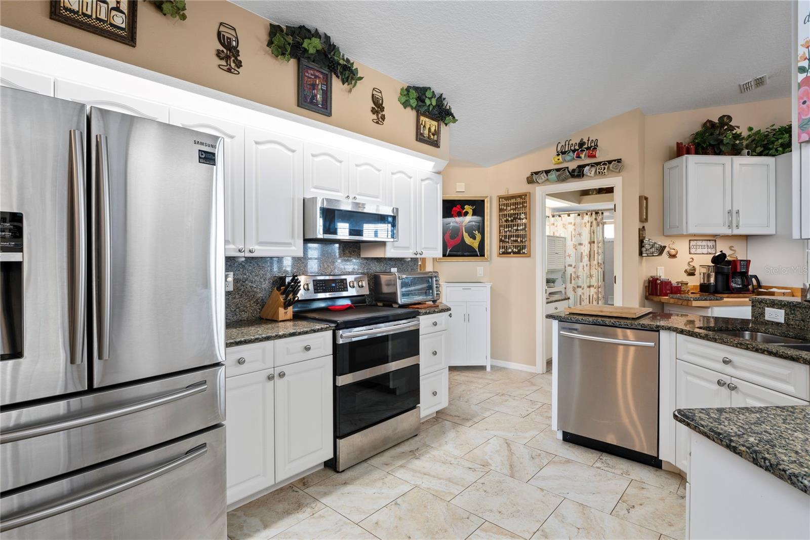 13045 MARBLED GODWIT RD, WEEKI WACHEE, FL, 34614