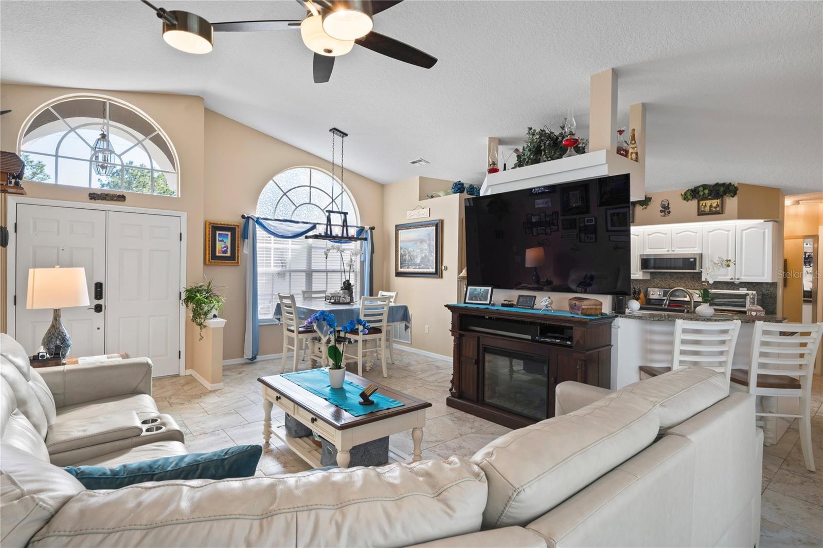 13045 MARBLED GODWIT RD, WEEKI WACHEE, FL, 34614