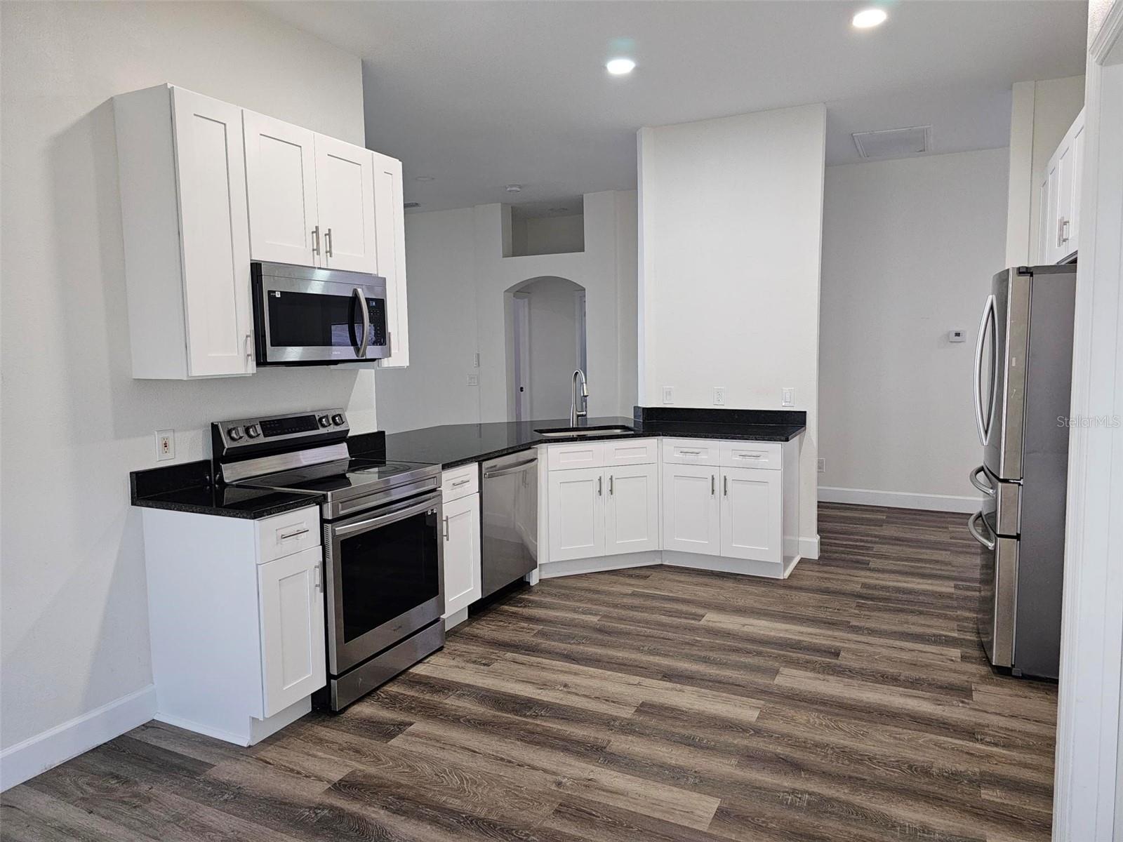 9614 LAUREL LEDGE DR, RIVERVIEW, FL, 33569