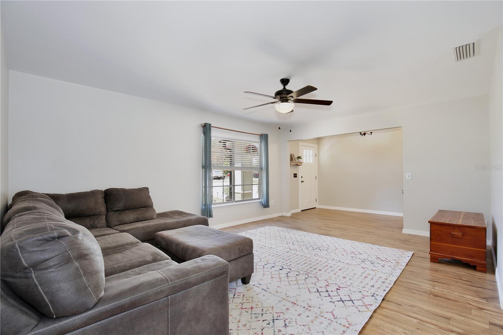 209 ROMAN CT, DELTONA, FL, 32738