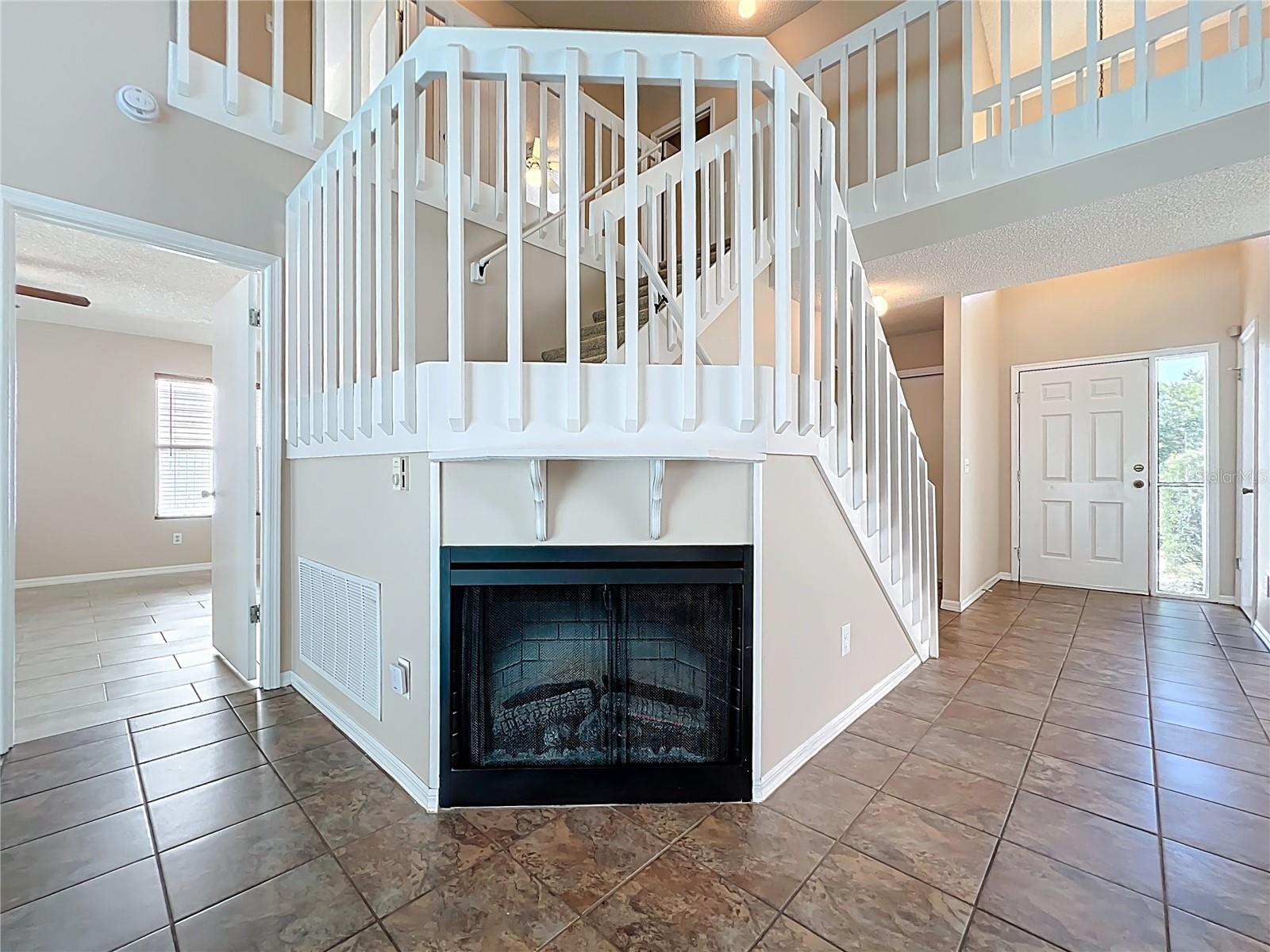 358 MORNING CREEK CIR, APOPKA, FL, 32712
