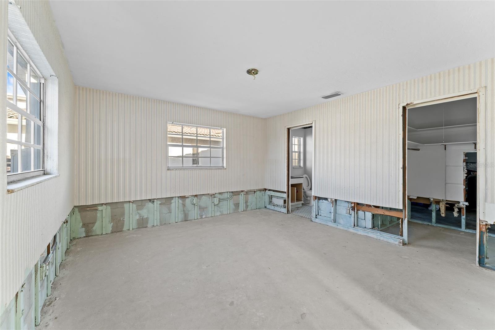 720 CAPRI BLVD, TREASURE ISLAND, FL, 33706