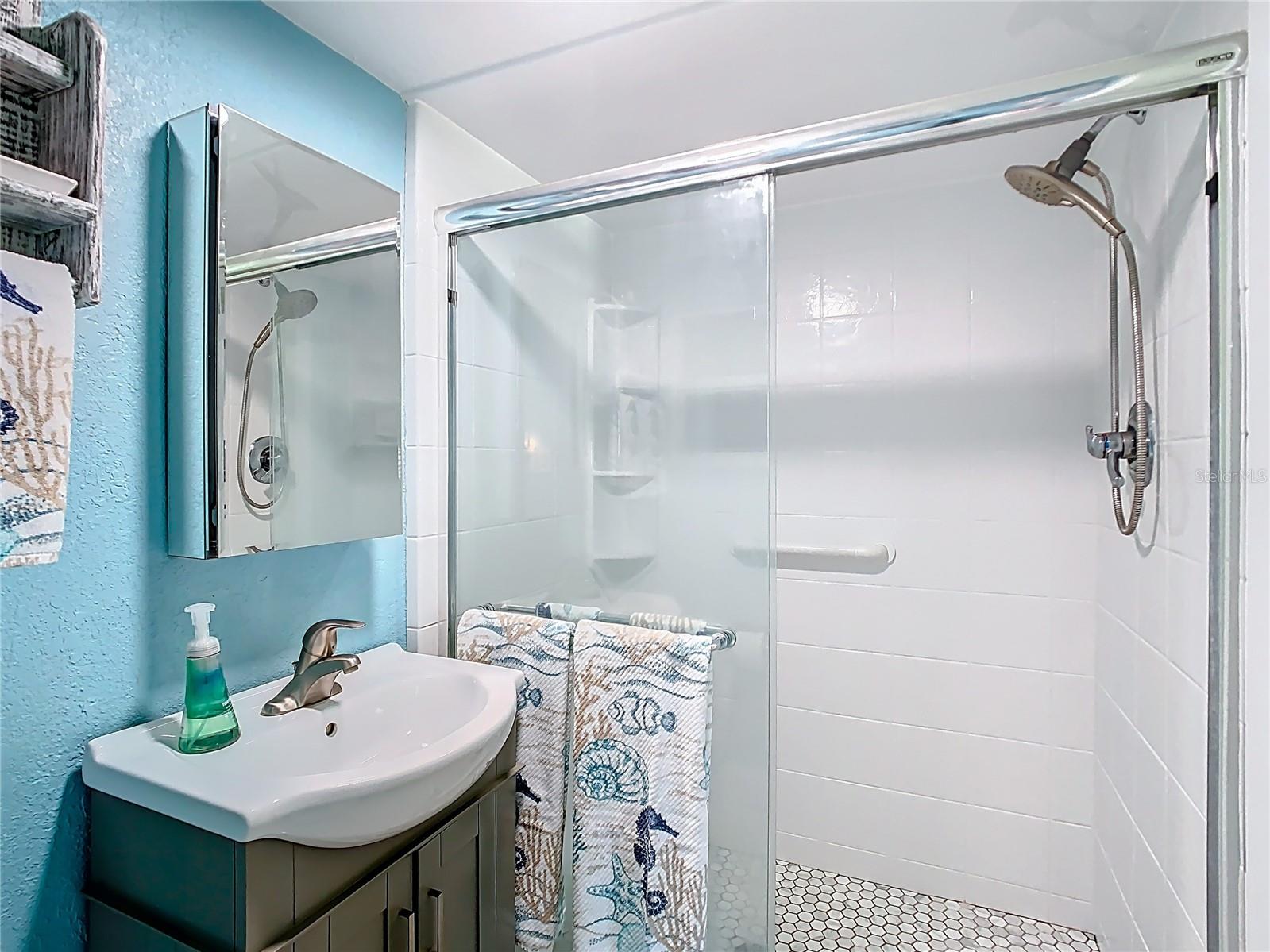 1348 CHESTERFIELD DR, CLEARWATER, FL, 33756