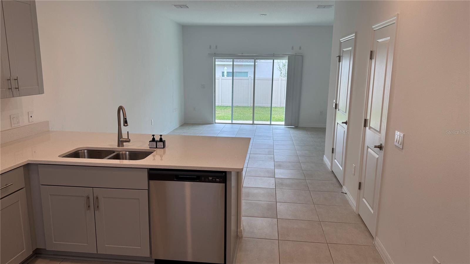 2096 VIEWFINDER ST, KISSIMMEE, FL, 34758