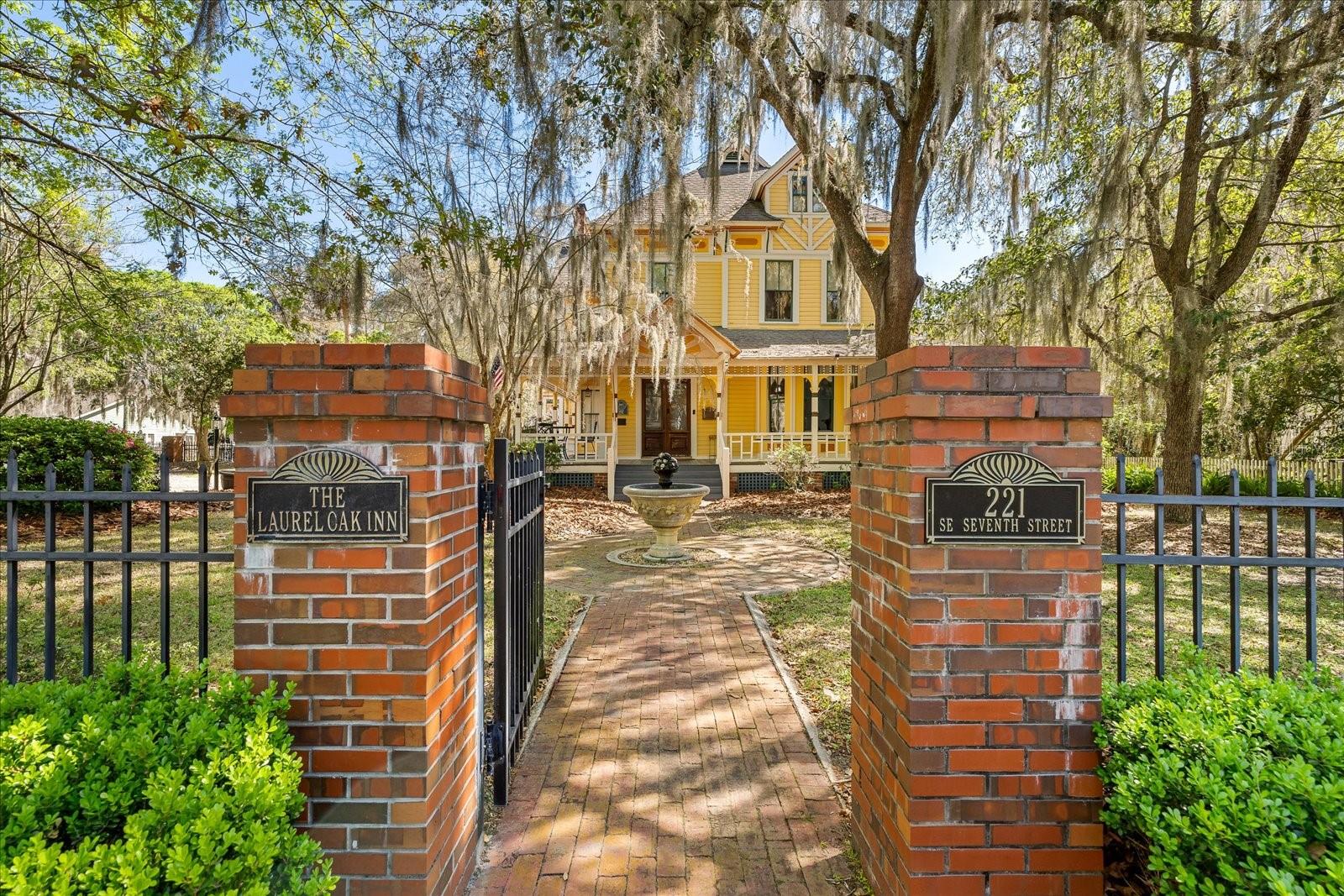 221 SE 7TH ST, GAINESVILLE, FL, 32601