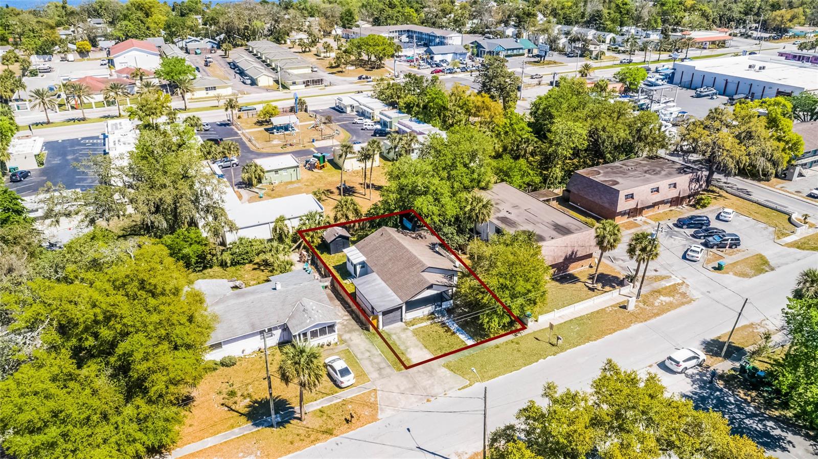 819 STATE AVE, DAYTONA BEACH, FL, 32117
