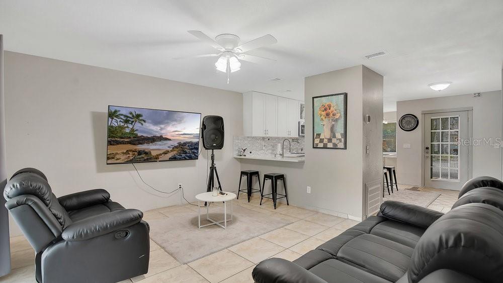 5959 FISH CT, ORLANDO, FL, 32807