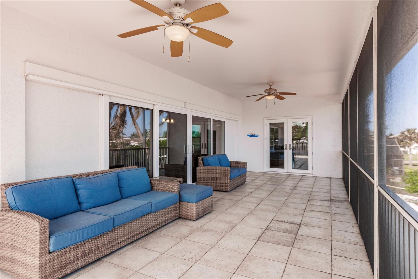 3704 BAYVIEW AVE, ST JAMES CITY, FL, 33956