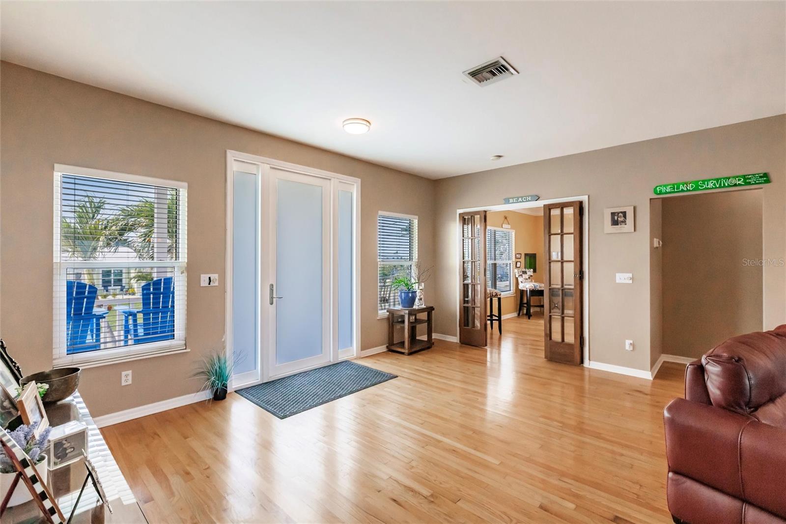 3704 BAYVIEW AVE, ST JAMES CITY, FL, 33956