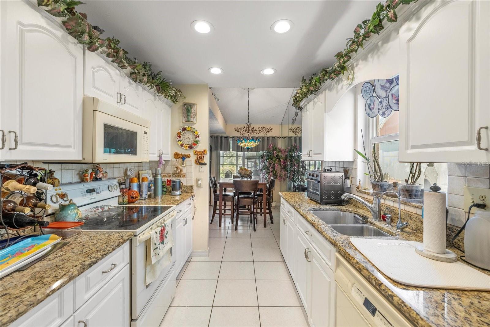 8719 OSAGE DR, TAMPA, FL, 33634
