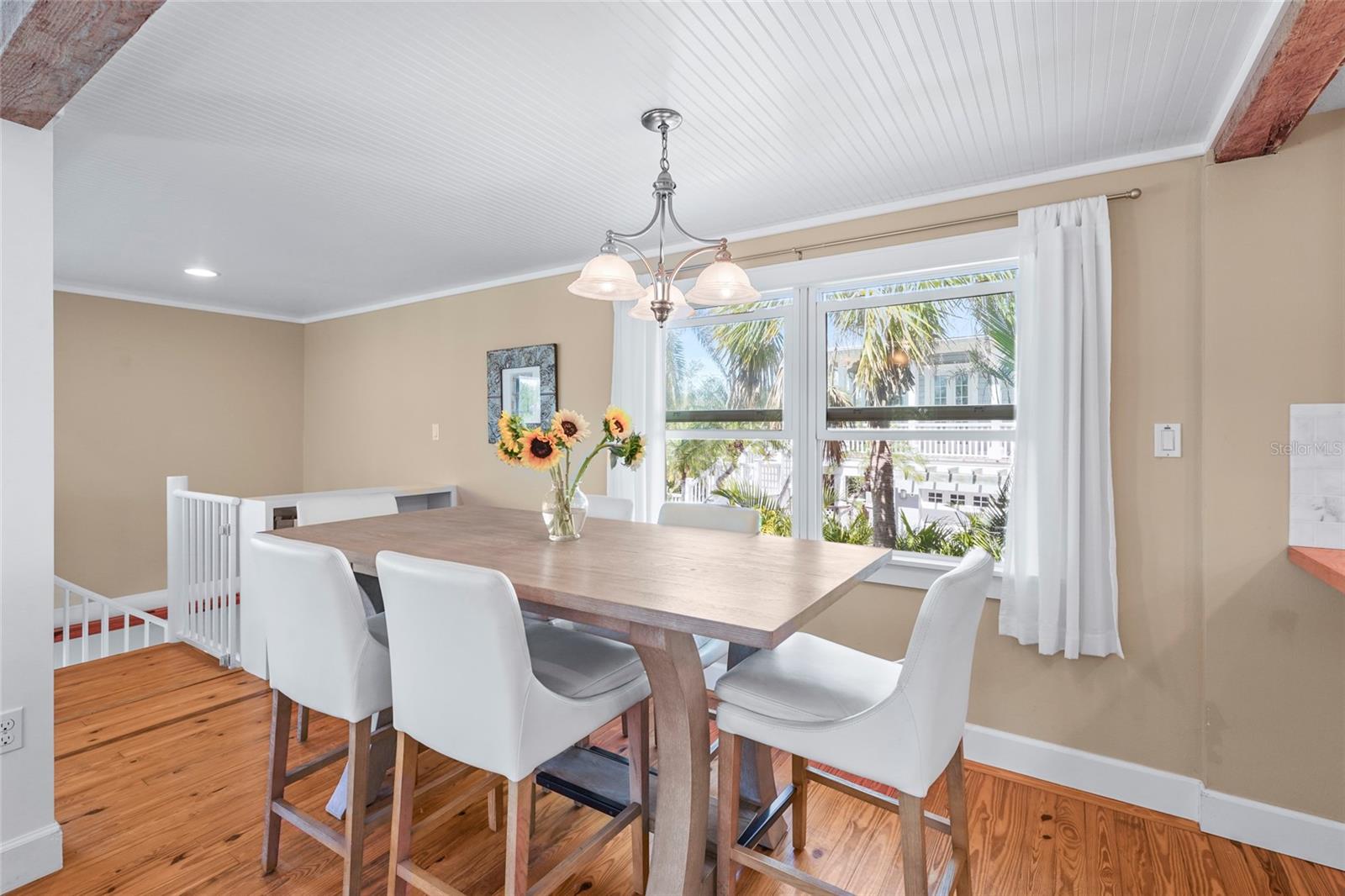 111 FAUBEL ST, SARASOTA, FL, 34242