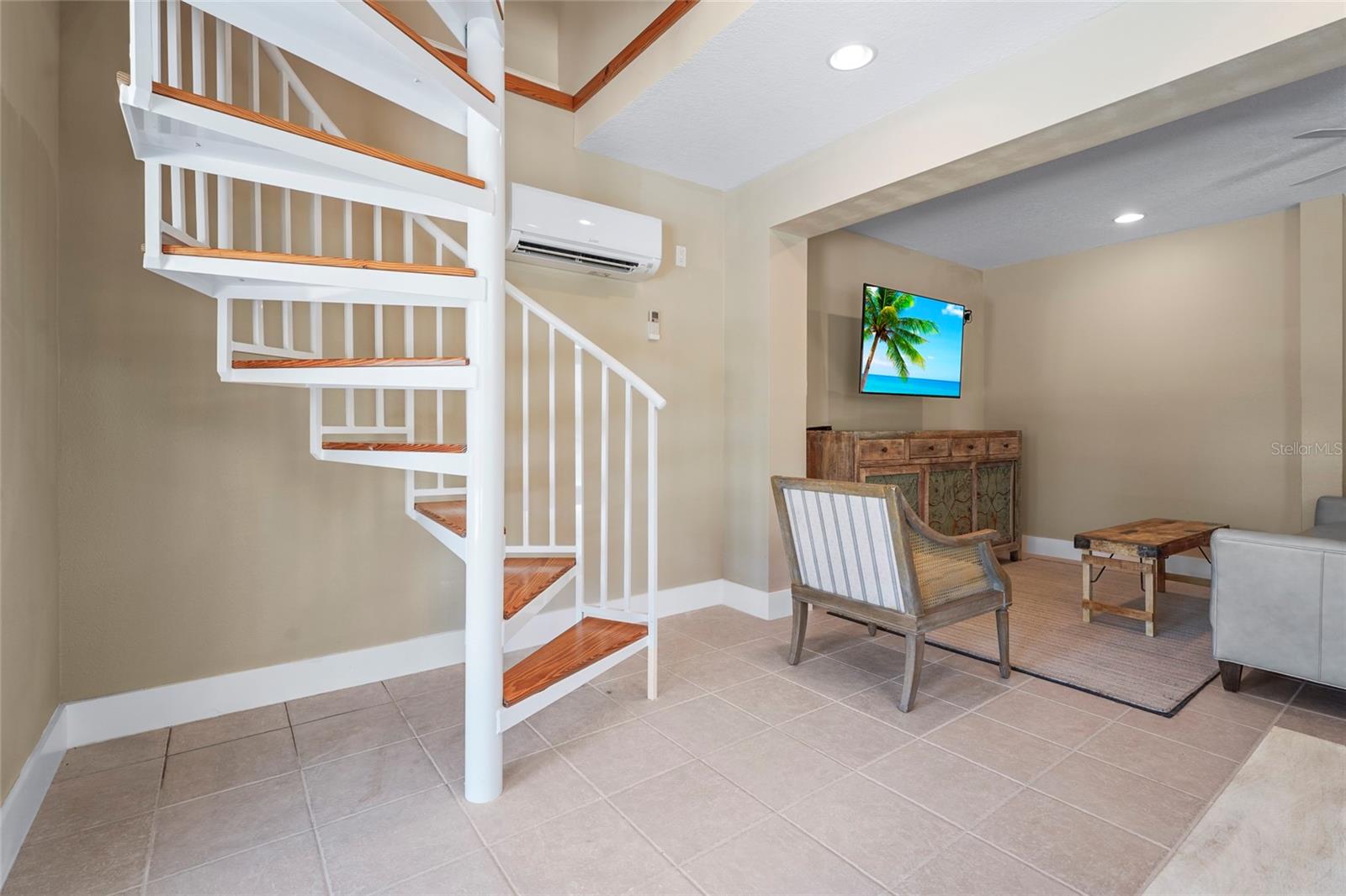 111 FAUBEL ST, SARASOTA, FL, 34242