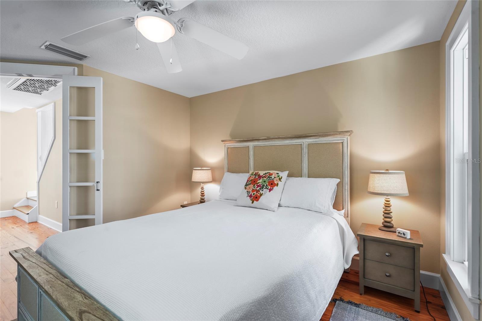 111 FAUBEL ST, SARASOTA, FL, 34242