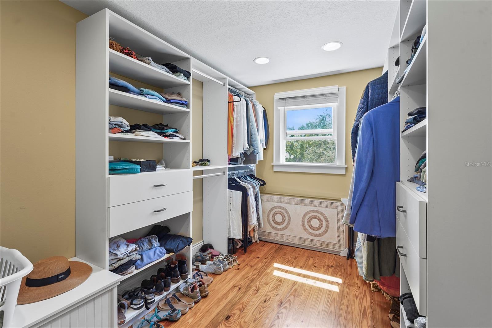 111 FAUBEL ST, SARASOTA, FL, 34242