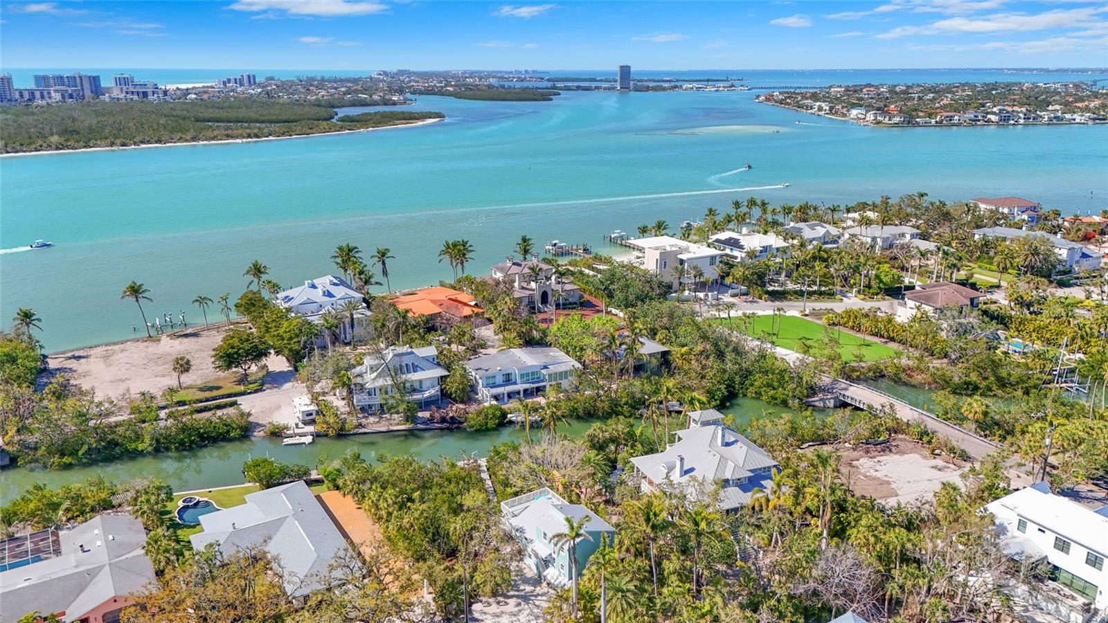 111 FAUBEL ST, SARASOTA, FL, 34242