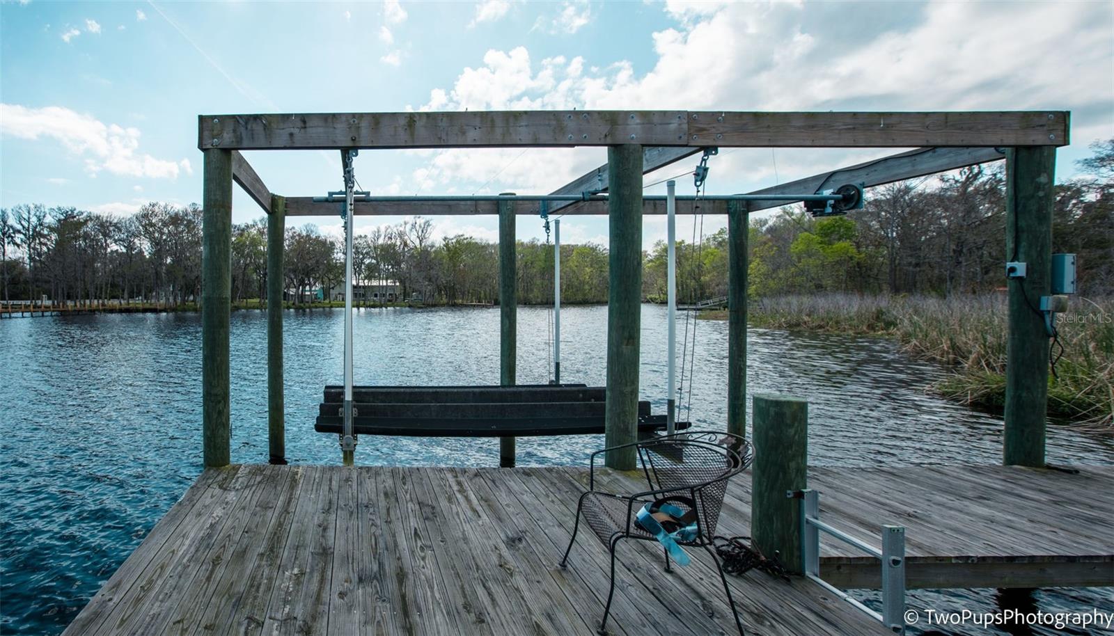 516 CEDAR CREEK RD, PALATKA, FL, 32177