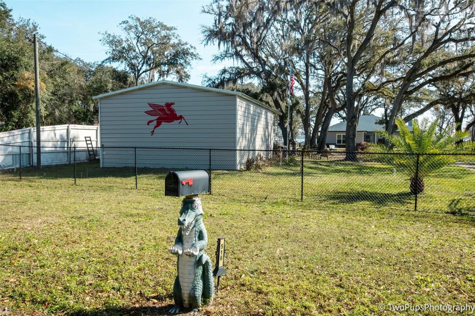 516 CEDAR CREEK RD, PALATKA, FL, 32177