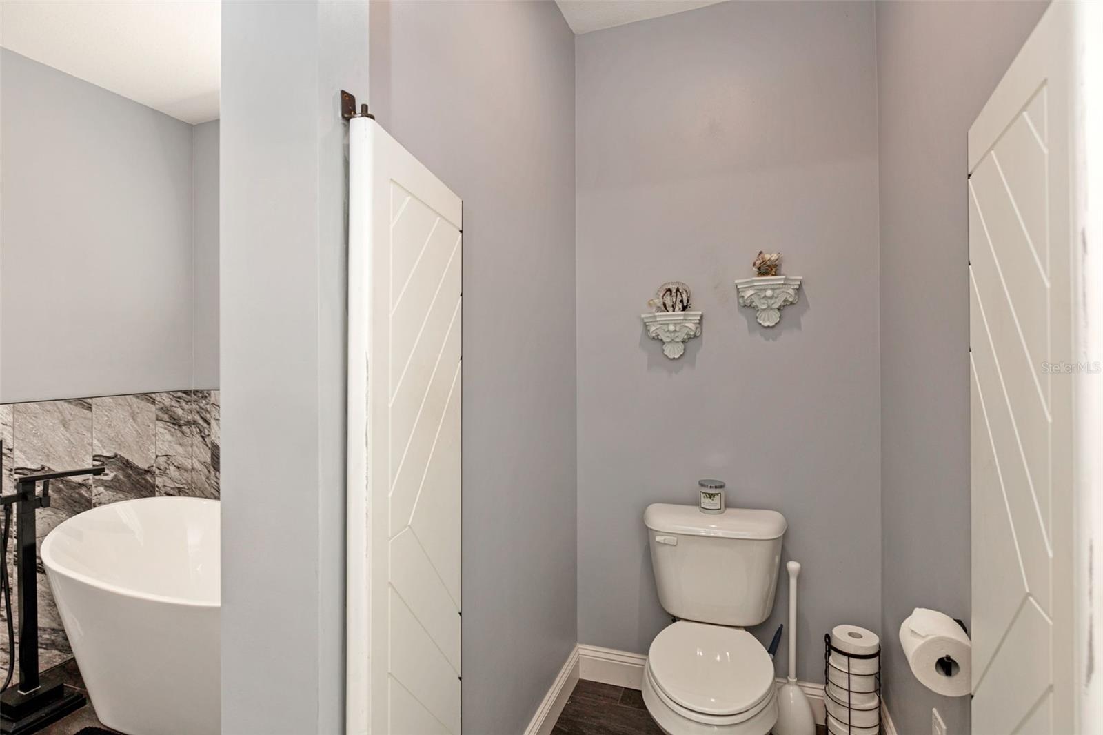 516 CEDAR CREEK RD, PALATKA, FL, 32177