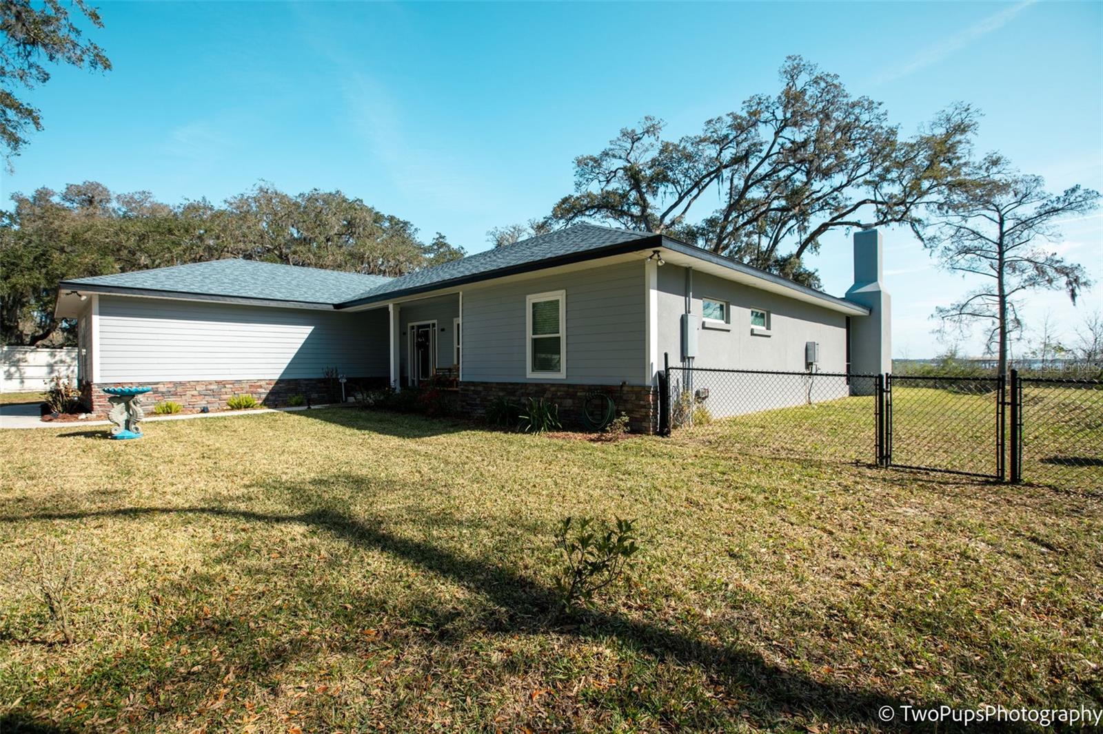 516 CEDAR CREEK RD, PALATKA, FL, 32177
