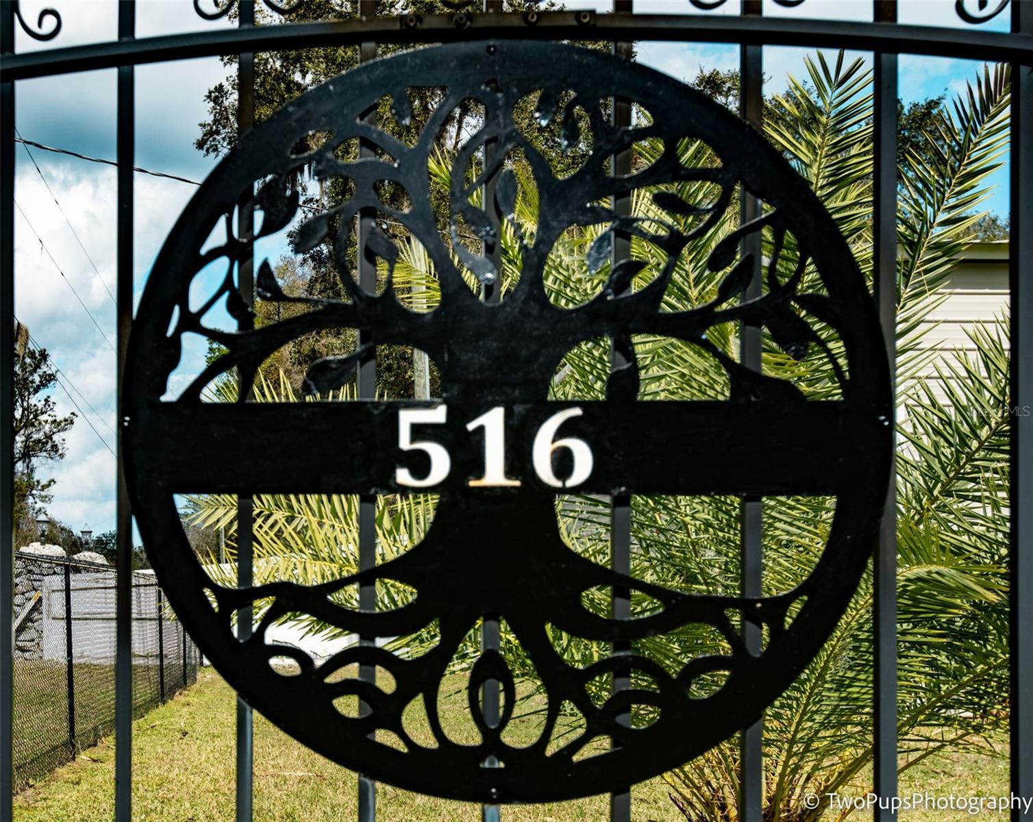 516 CEDAR CREEK RD, PALATKA, FL, 32177