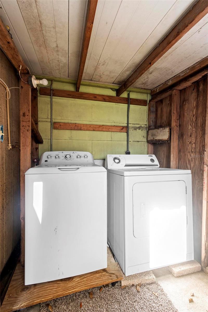 241 S MARYDELL AVE, DELAND, FL, 32720