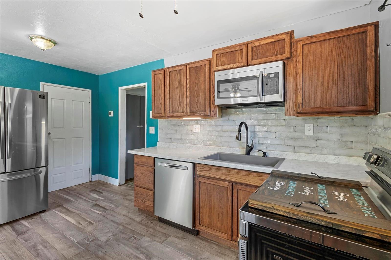 241 S MARYDELL AVE, DELAND, FL, 32720