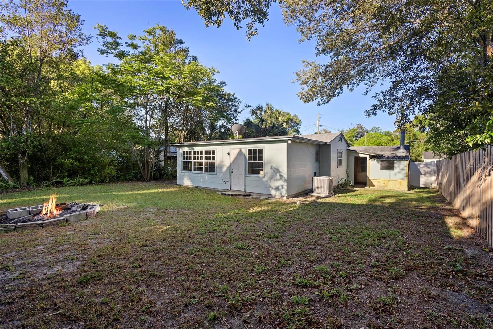 241 S MARYDELL AVE, DELAND, FL, 32720
