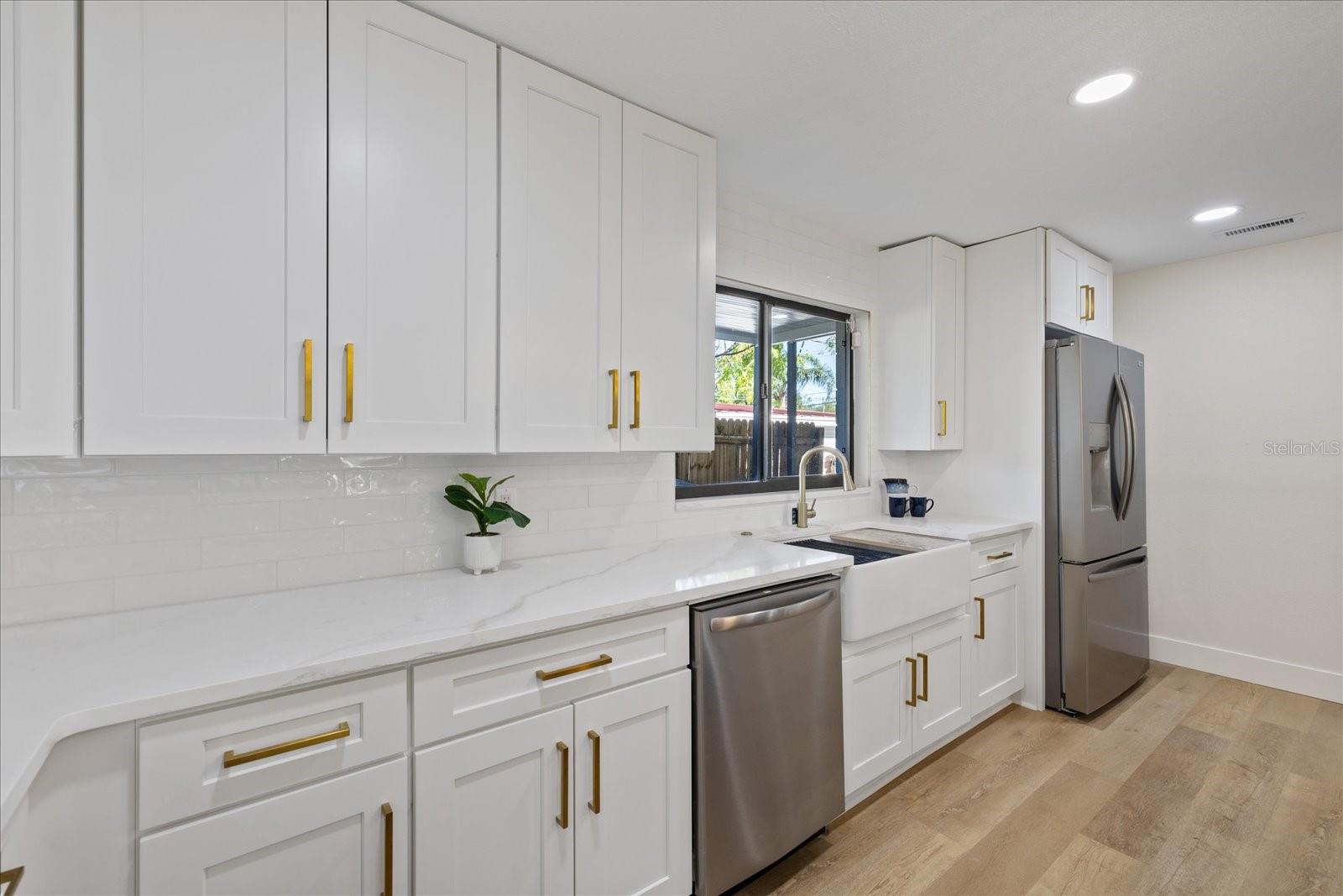 4105 W IOWA AVE, TAMPA, FL, 33616