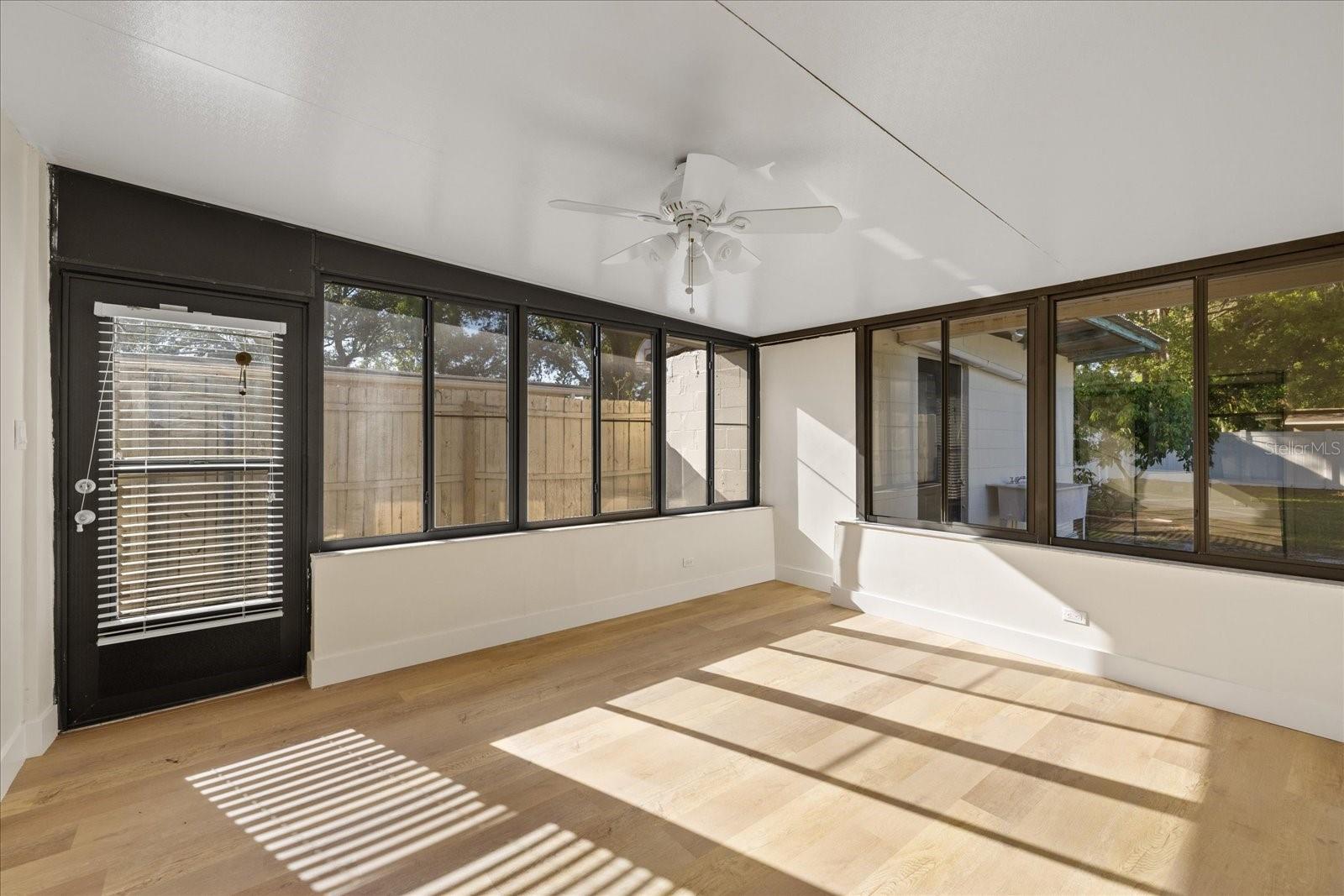 4105 W IOWA AVE, TAMPA, FL, 33616
