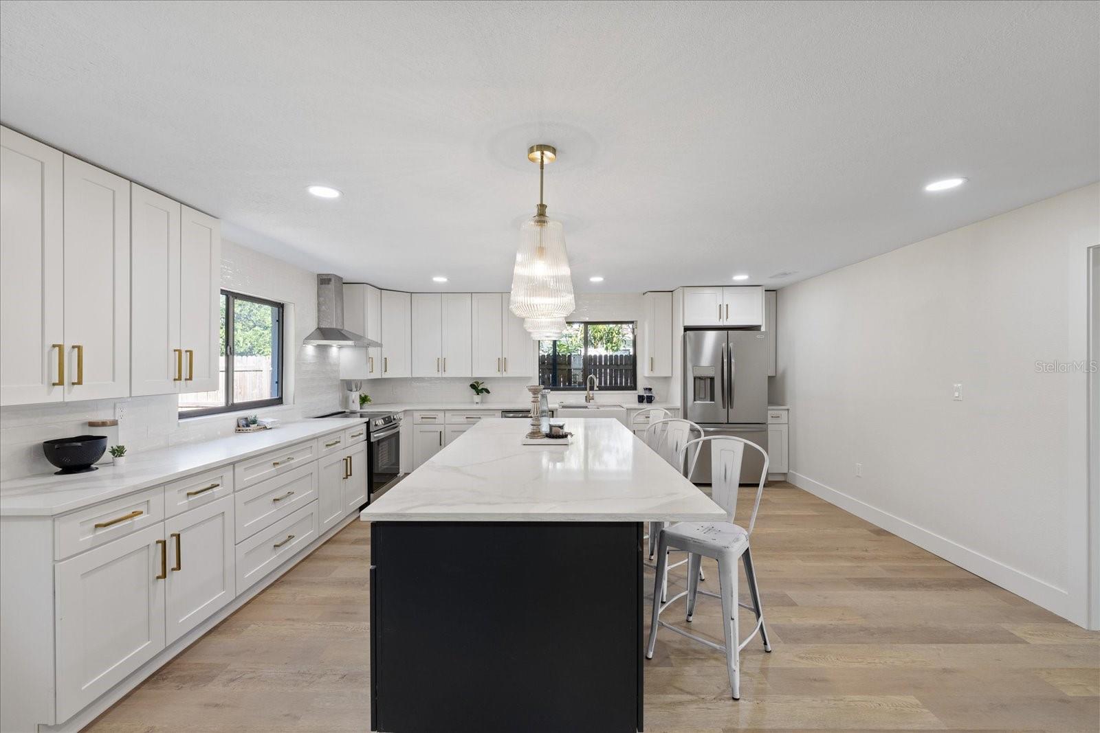 4105 W IOWA AVE, TAMPA, FL, 33616