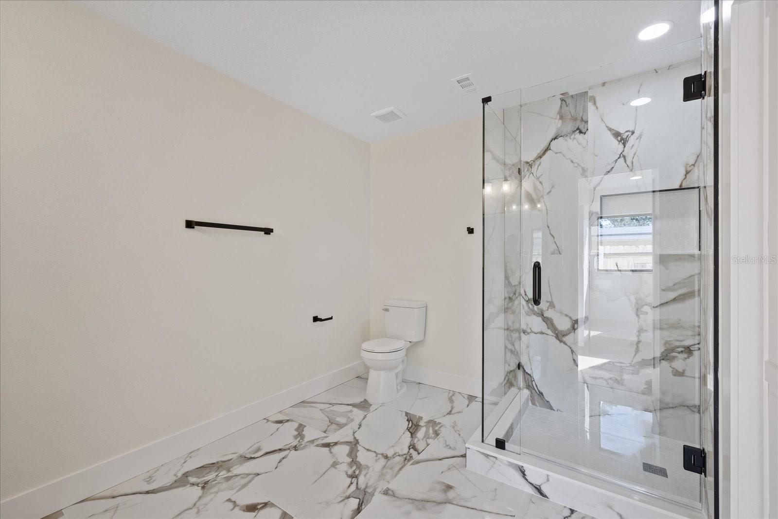 4105 W IOWA AVE, TAMPA, FL, 33616