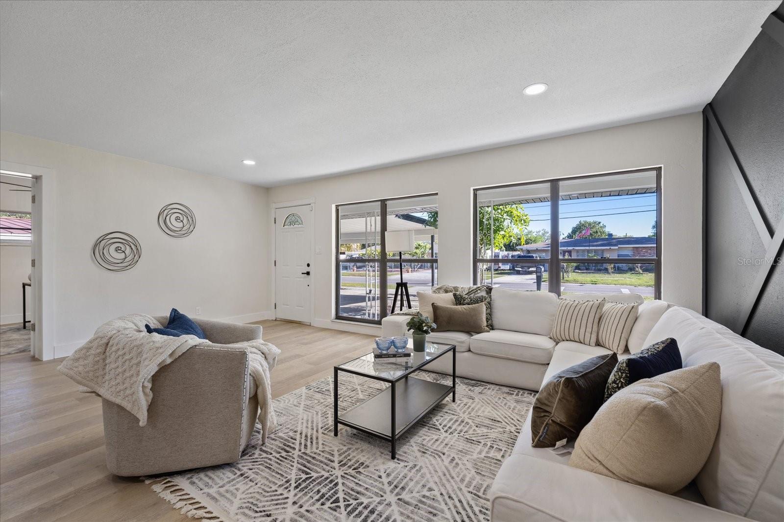 4105 W IOWA AVE, TAMPA, FL, 33616